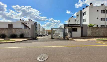 Apartamento para alugar em Maringá, Jardim Guairacá, com 2 quartos, com 43.09 m², Santa Clara