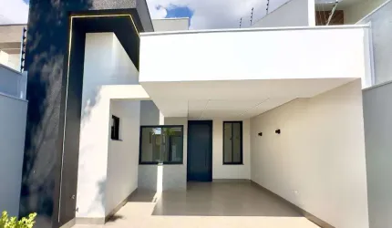 Casa com 106.63 m² e 3 Quartos à Venda no Jardim Paris - Maringá