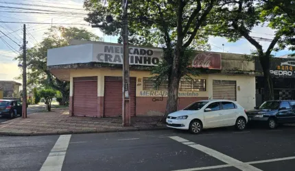 Salão com 447.63 m² à Venda na Zona 07 - Maringá