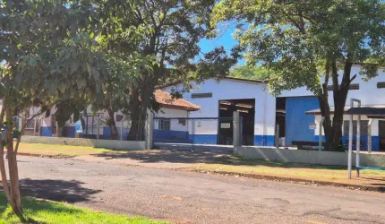 Barracão à venda em Maringá, Parque Industrial, com 1065 m²