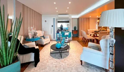 Apartamento à venda em Maringá, Zona 01, com 3 quartos, com 154.03 m²