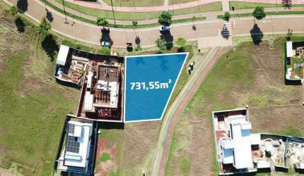 Terreno à venda em Maringá, Jardins de Monet Residence, com 731.55 m²