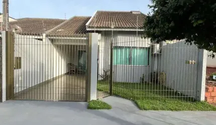 Casa para alugar em Maringá, Jardim Santa Helena, com 3 quartos, com 120 m²