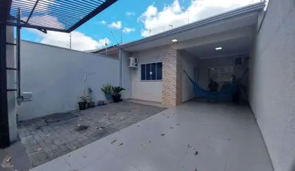 Casa à venda em Maringá, Loteamento Batel, com 3 quartos, com 104.74 m²