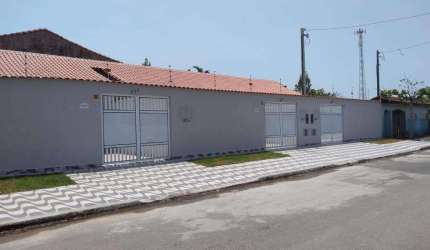 Casa para Venda em Mongaguá, Balneário Plataforma, 2 dormitórios, 1 suíte, 1 banheiro, 2 vagas