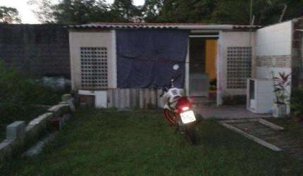 Casa para Venda em Itanhaém, Santa Julia, 1 dormitório, 1 banheiro, 6 vagas
