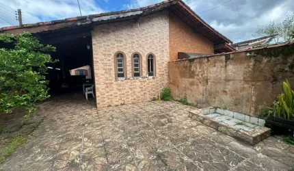 Casa para Venda em Mongaguá, Itaguaí, 3 dormitórios, 2 banheiros