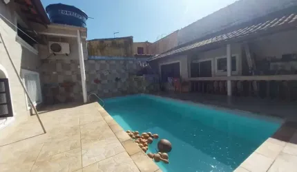 Casa para Venda em Mongaguá, Itaóca, 5 dormitórios, 3 banheiros, 4 vagas