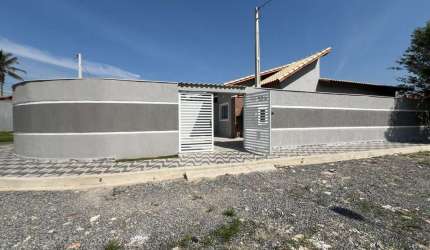 Casa para Venda em Itanhaém, Bopiranga, 2 dormitórios, 1 suíte, 1 banheiro, 2 vagas
