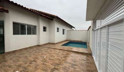 Casa para Venda em Itanhaém, Tupy, 3 dormitórios, 1 suíte, 1 banheiro