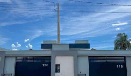 Casa para Venda em Itanhaém, Bopiranga, 2 dormitórios, 1 suíte, 1 banheiro, 2 vagas