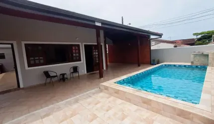Casa para Venda em Itanhaém, Grandesp, 5 dormitórios, 1 suíte, 1 banheiro, 3 vagas