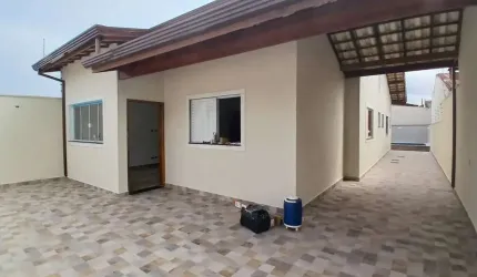 Casa para Venda em Itanhaém, Tupy, 3 dormitórios, 1 suíte, 1 banheiro, 3 vagas