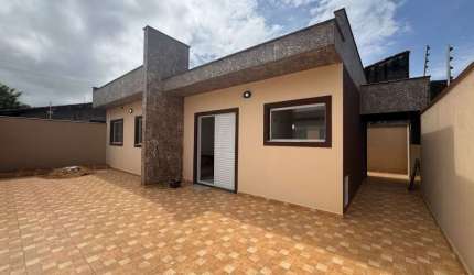Casa para Venda em Itanhaém, Savoy, 2 dormitórios, 1 suíte, 1 banheiro, 2 vagas