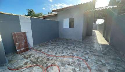 Casa para Venda em Itanhaém, Bopiranga, 2 dormitórios, 1 suíte, 1 banheiro, 2 vagas