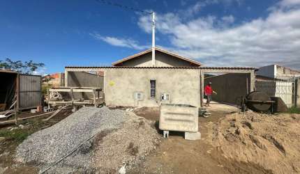 Casa para Venda em Itanhaém, Jamaica, 2 dormitórios, 1 suíte, 1 banheiro, 2 vagas