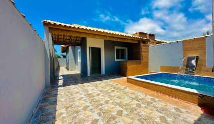 Casa para Venda em Itanhaém, Regina, 2 dormitórios, 1 suíte, 1 banheiro, 2 vagas