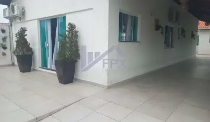 Casa Alto Padrão para Venda em Itanhaém, Balneário Gaivota, 4 dormitórios, 2 suítes, 3 banheiros, 6 vagas