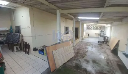 Casa para Venda em Itanhaém, Savoy 2, 4 dormitórios, 1 suíte, 2 banheiros, 6 vagas