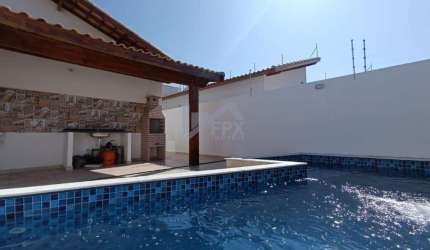 Casa para Venda em Itanhaém, Jardim Jamaica, 3 dormitórios, 1 suíte, 2 banheiros, 2 vagas