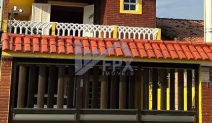 Sobrado para Venda em Itanhaém, Savoy, 3 dormitórios, 1 suíte, 2 banheiros, 4 vagas