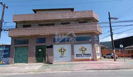 Sobrado para Venda em Itanhaém, Suarão, 2 dormitórios, 2 suítes, 3 banheiros, 2 vagas