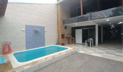 Casa para Venda em Itanhaém, JARDIM SUARÃO, 3 dormitórios, 1 suíte, 2 banheiros, 3 vagas