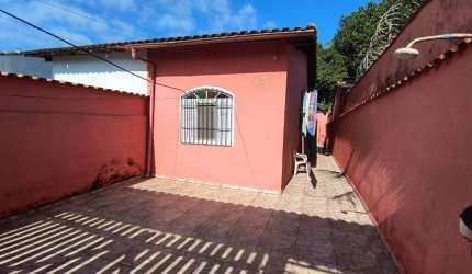 Casa para Venda em Itanhaém, Jardim Jamaica, 2 dormitórios, 1 suíte, 1 banheiro, 2 vagas