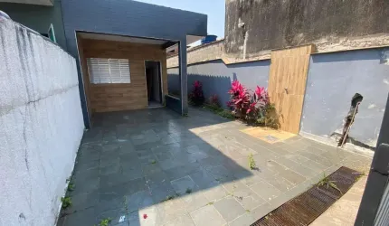 Casa para Venda em Itanhaém, Nova Itanhaém, 2 dormitórios, 1 banheiro, 2 vagas