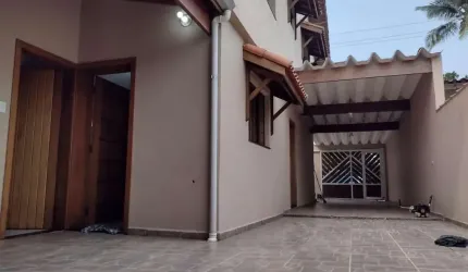 Casa Alto Padrão para Venda em Itanhaém, Praia dos Pescadores, 4 dormitórios, 2 suítes, 5 banheiros, 5 vagas