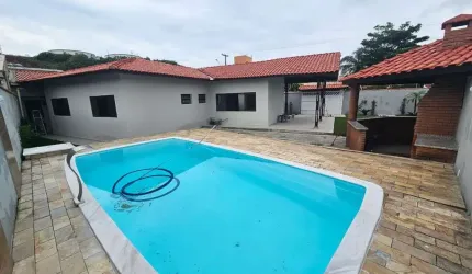 Casa para Venda em Itanhaém, Praia dos Sonhos, 5 dormitórios, 2 suítes, 1 banheiro, 3 vagas