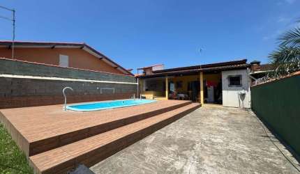 Casa para Venda em Itanhaém, Bopiranga, 2 dormitórios, 1 suíte, 2 banheiros, 4 vagas