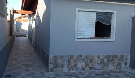 Casa para Venda em Itanhaém, Jardim Jamaica, 2 dormitórios, 1 suíte, 1 banheiro, 2 vagas