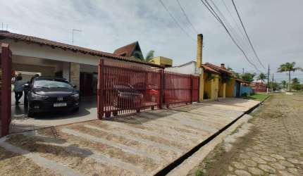 Casa para Venda em Itanhaém, Grandesp, 4 dormitórios, 2 suítes, 1 banheiro, 4 vagas