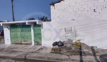 Casa para Venda em Itanhaém, Umuarama, 3 dormitórios, 1 suíte, 1 banheiro, 4 vagas