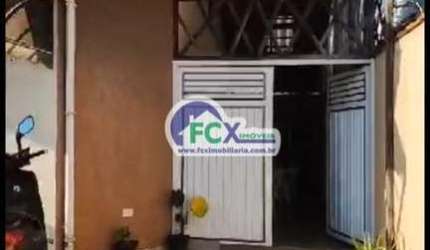 Casa para Venda em Itanhaém, Jamaica, 2 dormitórios, 1 suíte, 1 banheiro, 2 vagas