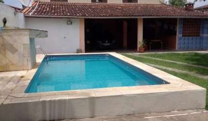 Casa para Venda em Itanhaém, Jardim Suarão, 5 dormitórios, 2 banheiros, 8 vagas