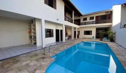 Casa para Venda em Itanhaém, Cibratel 1, 4 dormitórios, 4 suítes, 1 banheiro, 3 vagas