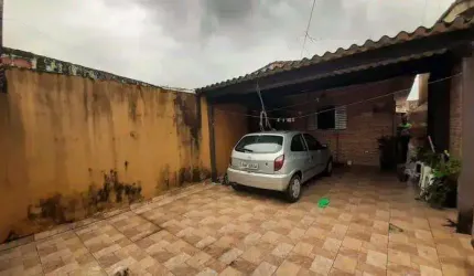 Casa para Venda em Mongaguá, Balneário Regina Maria, 2 dormitórios, 1 banheiro, 1 vaga