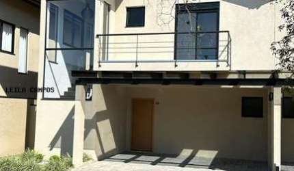 Casa para Locação em Atibaia, Jardim dos Pinheiros, 3 dormitórios, 1 suíte, 3 banheiros, 1 vaga