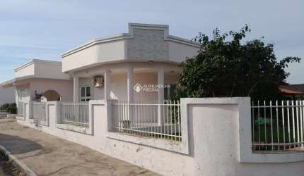 Casa com 3 quartos à venda na MARIO INACIO, 132, Timbaúva, Montenegro, 152 m2 por R$ 720.000