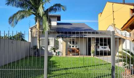 Casa com 3 quartos à venda na ADALBERTO MOOJEN, 104, São Paulo, Montenegro, 198 m2 por R$ 695.000