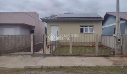 Casa com 2 quartos à venda na BRUNO RODOLPHO KAUER, 110, Senai, Montenegro, 105 m2 por R$ 422.000