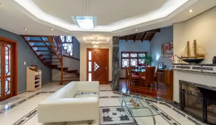 Casa com 3 dormitórios no Parque da Matriz
