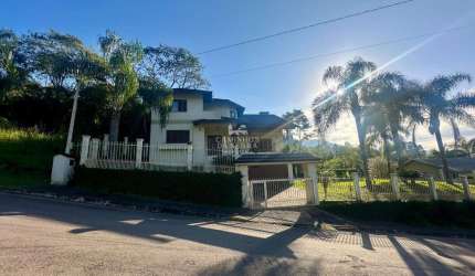 CASA DE 4 DORMITÓRIOS COM PISCINA À VENDA, Alto da Colina, Picada Cafe - RS