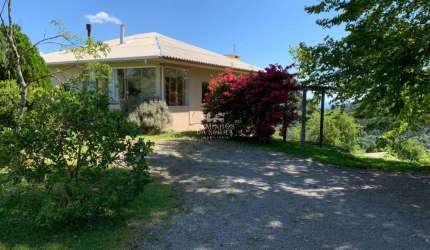 SITIO COM 2 CASAS MOBILIADAS E BELA VISTA, Linha Pinhal Alto, Nova Petropolis - RS