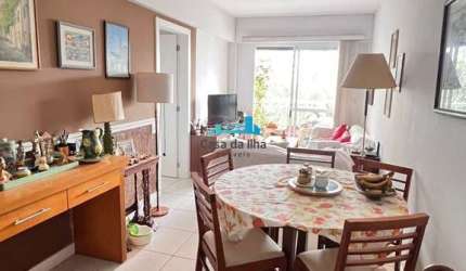 Apartamento com 3 quartos à venda no Itacorubi, Florianópolis  por R$ 890.000
