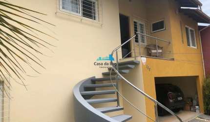 Casa com 3 quartos à venda no Coqueiros, Florianópolis  por R$ 1.750.000