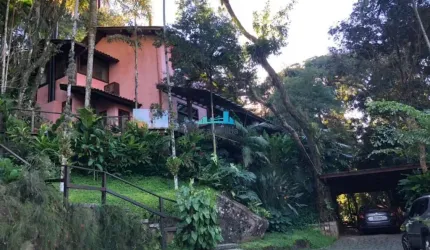Casa em condomínio fechado com 5 quartos à venda no Lagoa da Conceição, Florianópolis  por R$ 5.500.000