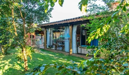 Casa com 4 quartos à venda no Campeche, Florianópolis  por R$ 1.490.000